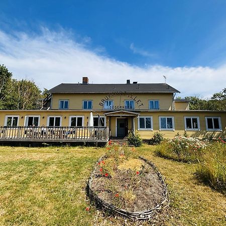 Brukshotellet Oeland - Vandrarhem Degerhamn Dış mekan fotoğraf