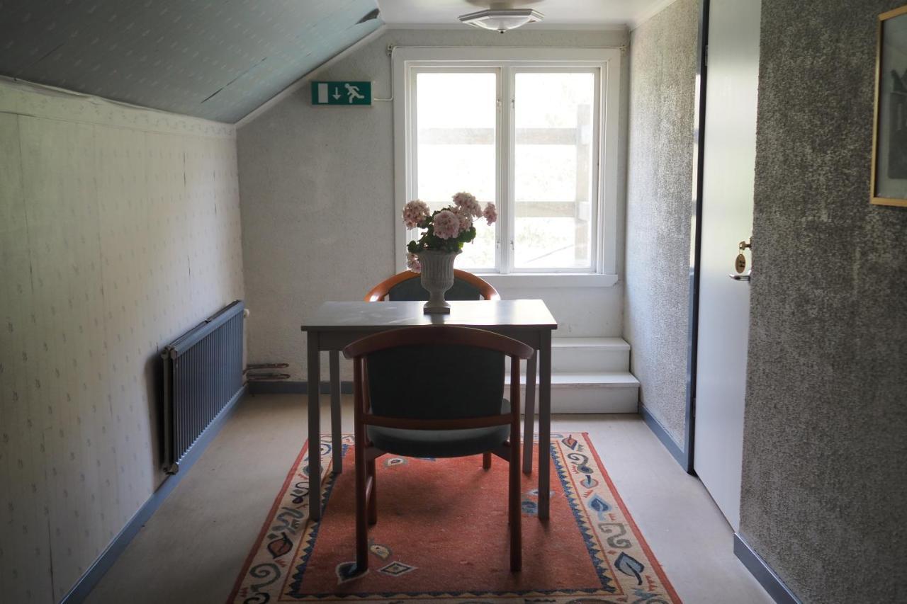 Brukshotellet Oeland - Vandrarhem Degerhamn Dış mekan fotoğraf
